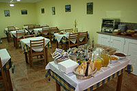 Hotel La Guindal, salon de desayunos